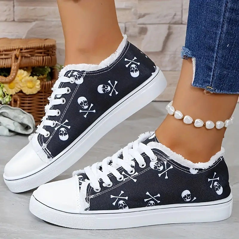 Lightweight Canvas Shoes For Women In Larger Sizes