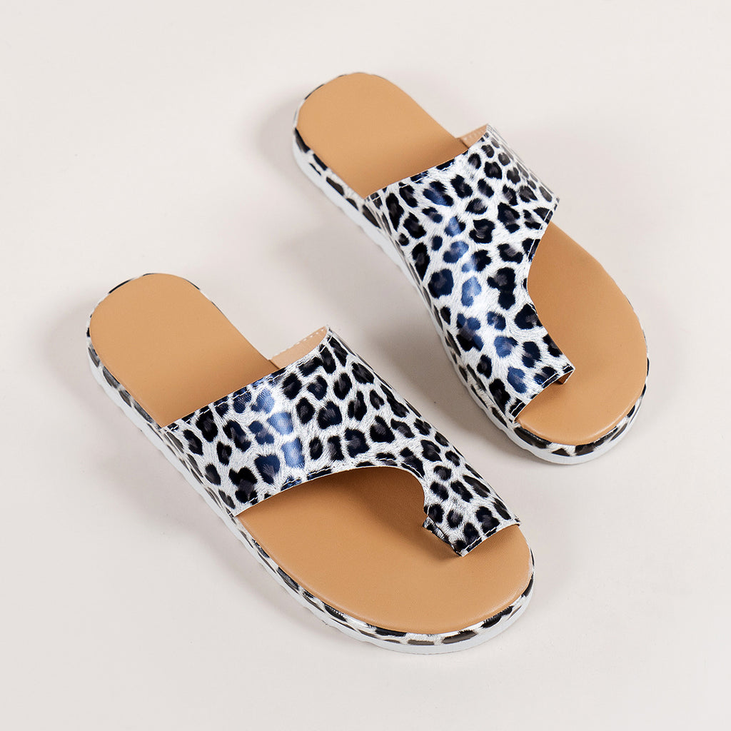Flip-toe Slippers, Wedge Heel European And American Plus Size Sandals