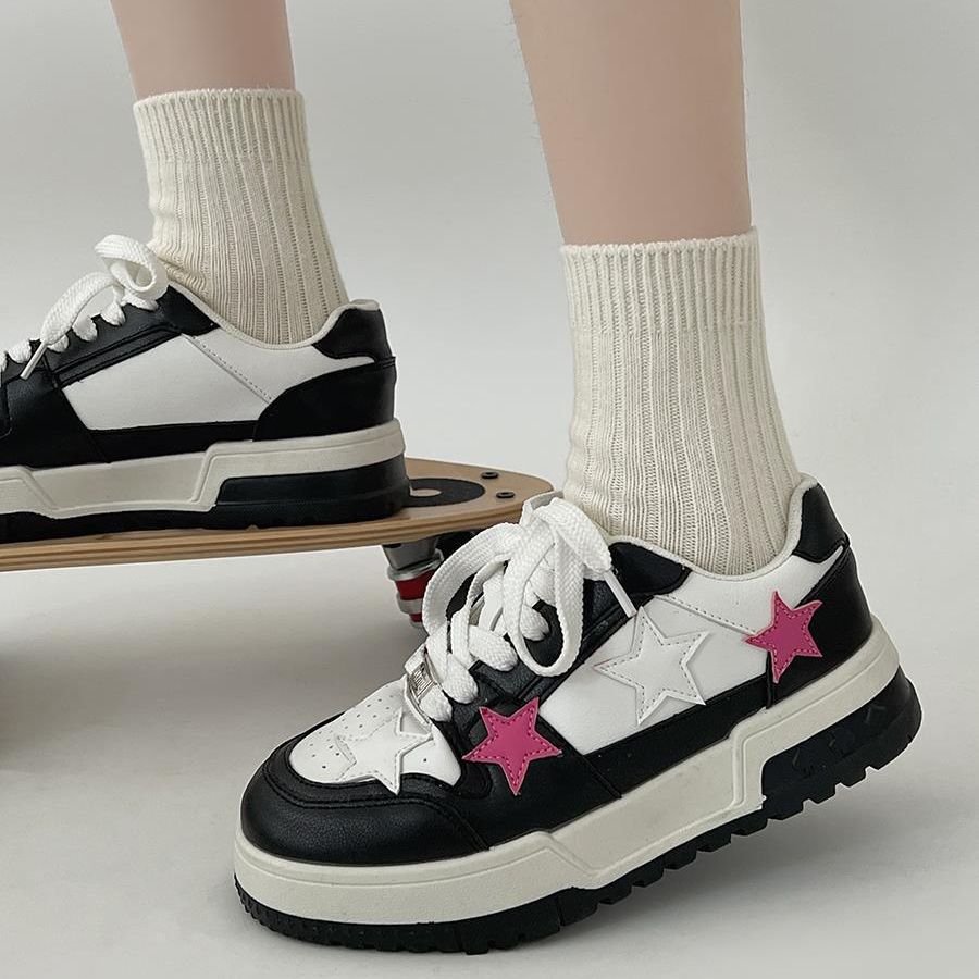 Women Korean Style Round Toe High-end Versatile Low-top Sneakers